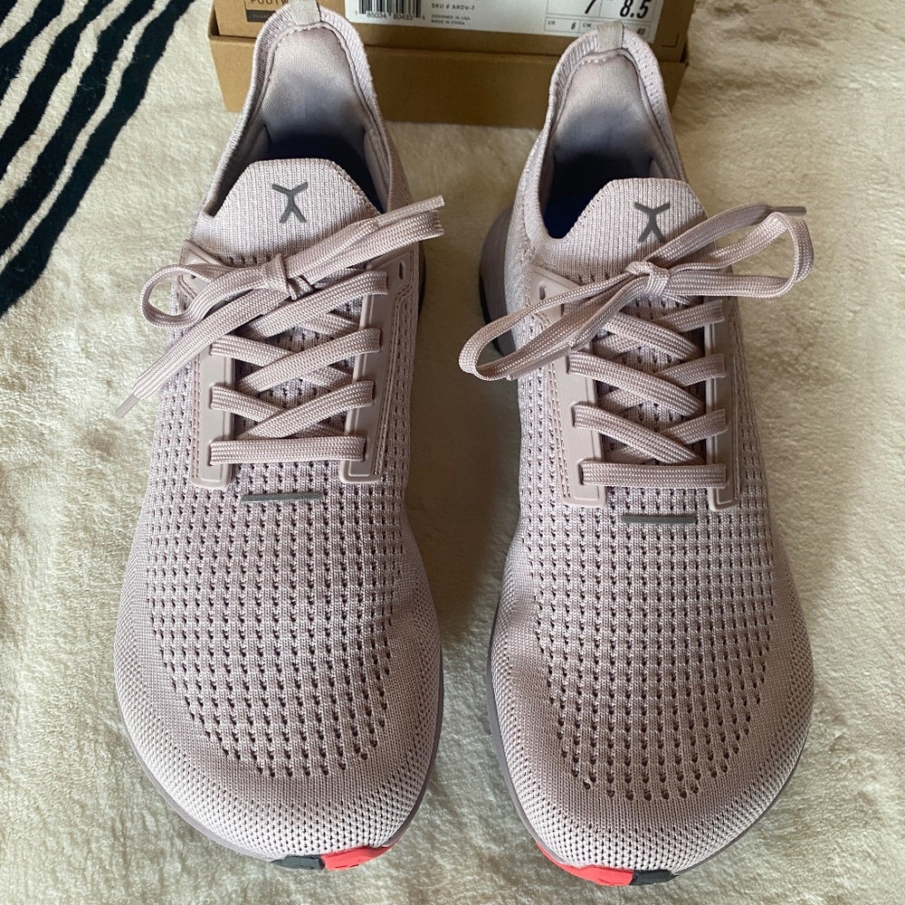 Brand New Flux Adapt Runer Gym Shoes, Dove Grey, Women's 8.5/ Men's 7